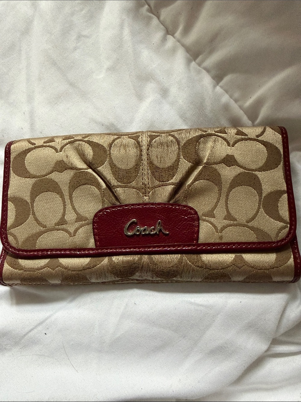 Coach Signature Canvas Continental Wallet in Khaki and Red